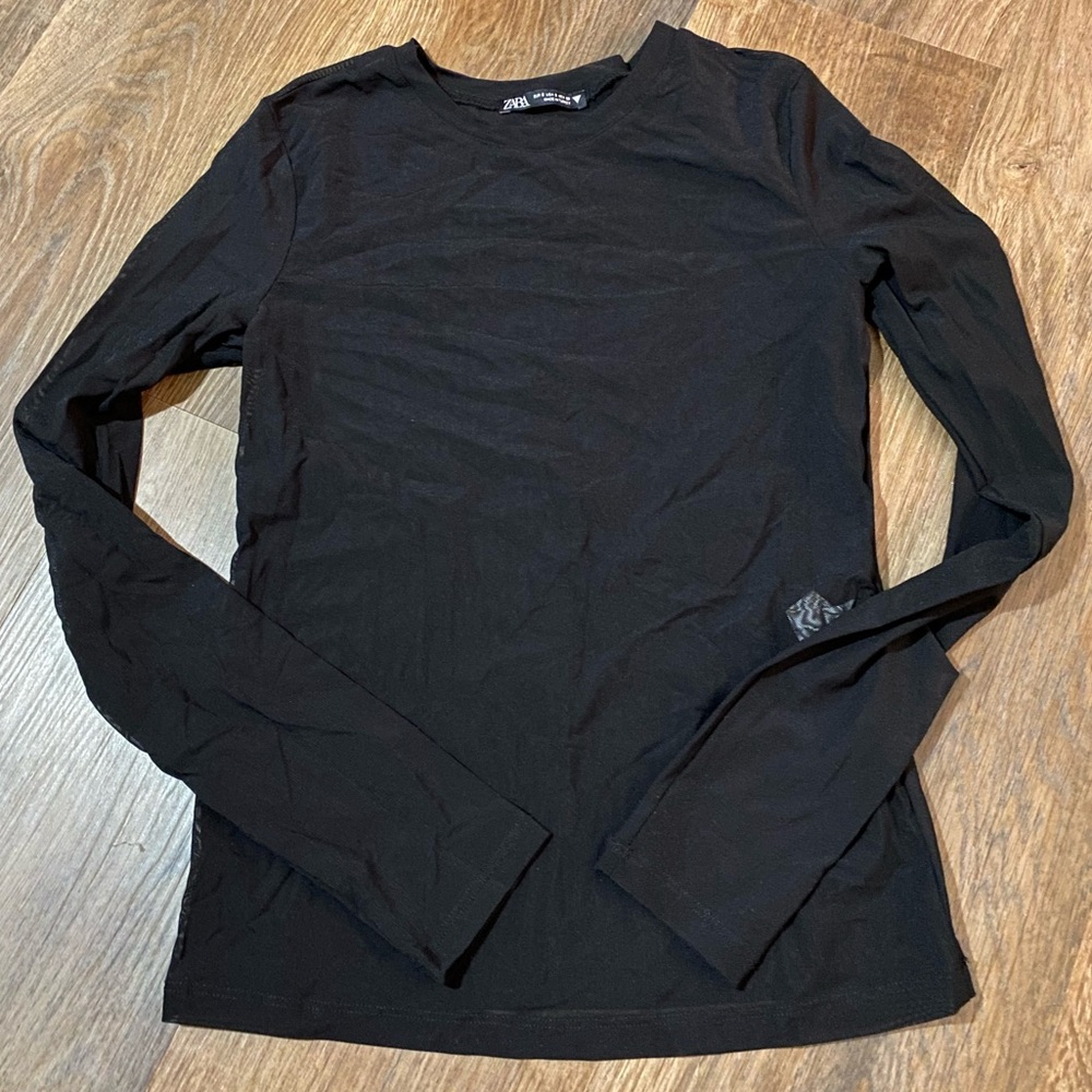 ZARA - BLACK MESH LONG SLEEVE TOP - SIZE S